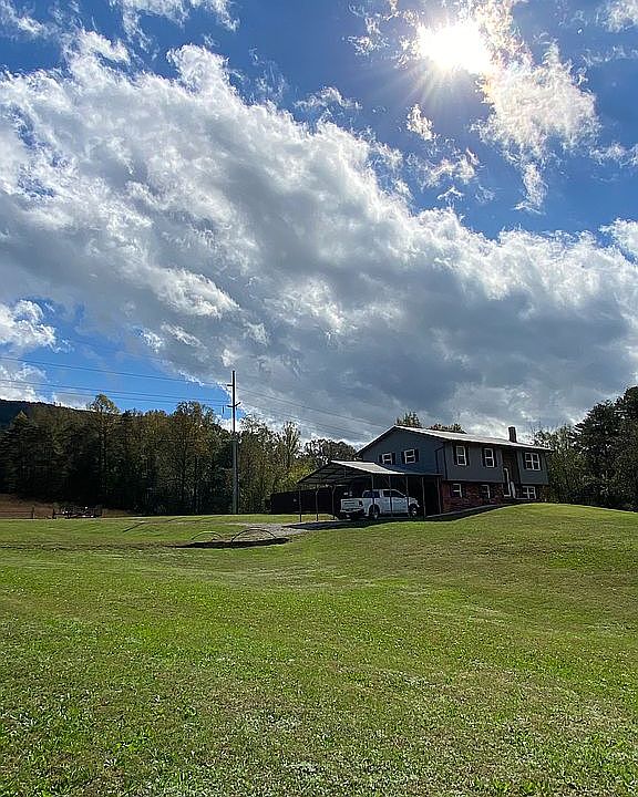 1st image of 222 Vance Bates Dr