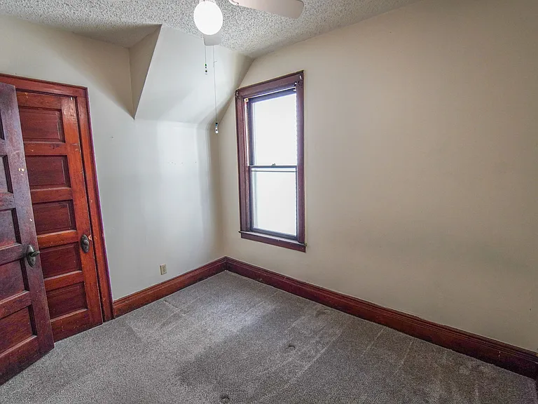 74 Woodside Ave #1 — Photo 18