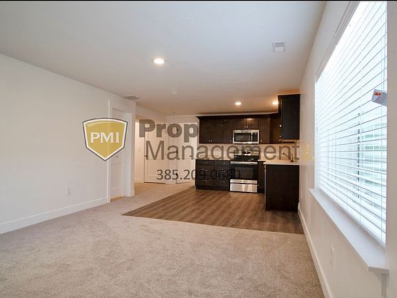 4th image of 2874 W Parkside Dr