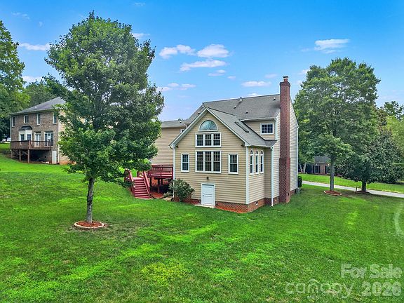 4th image of 5709 Mallard Grove Rd
