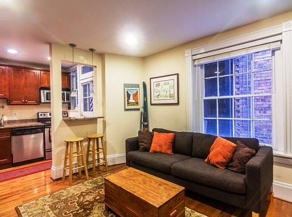 3rd image of 3020 Patterson Ave