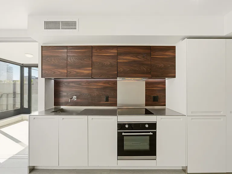 1133 Hornby St #1406 — Photo 3