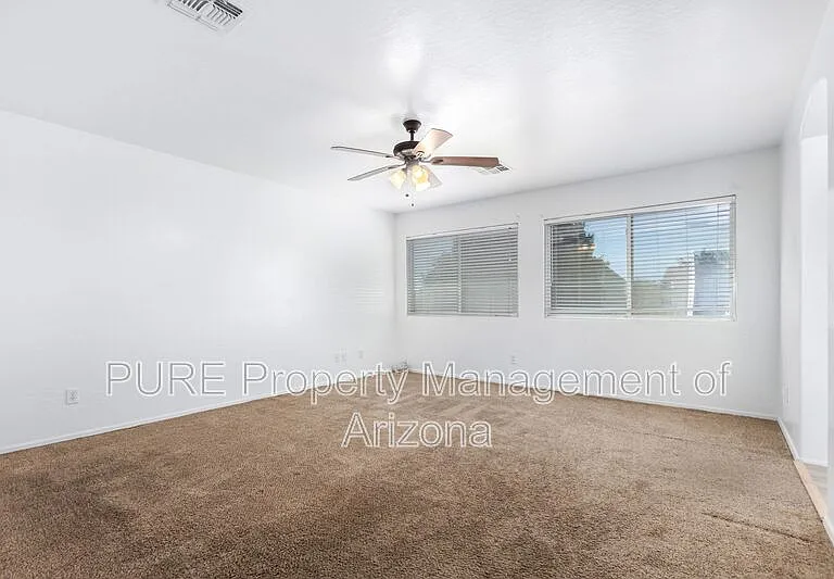 322 S 116th Ave — Photo 18