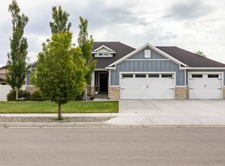 321 S Lookout Ridge Dr, Tooele, UT 84029