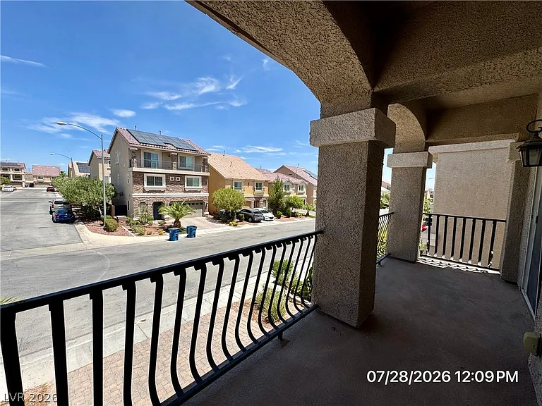 6049 Thistle Meadow Ave — Photo 9