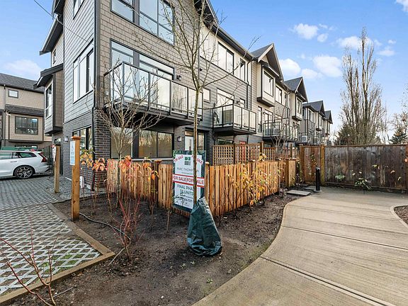 3rd image of 4337 Boundary Rd #18