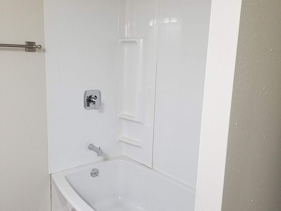 1st image of 5345 S 288th St