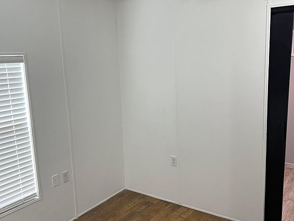 5th image of 3206 W Lee St #D