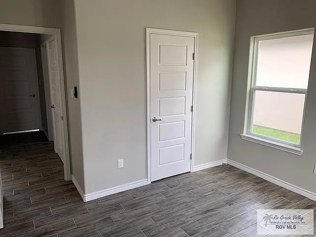 8822 Albatross St — Photo 27