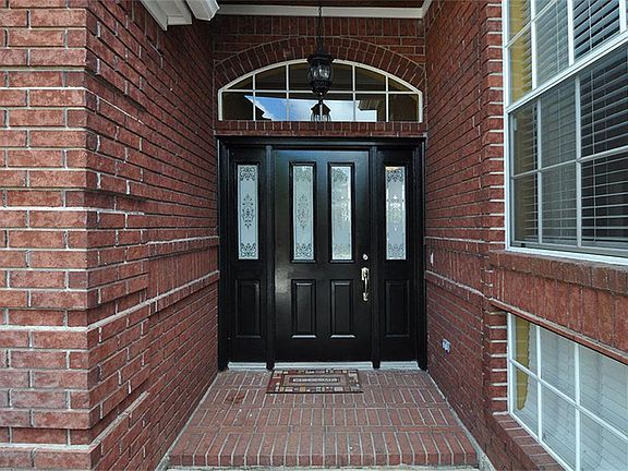 Welcome home to 25381 Ramrock!