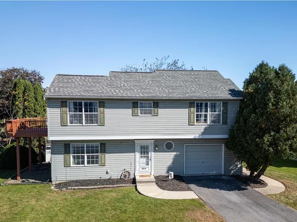 5014 Foxdale Dr, Whitehall, PA 18052