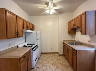 302 E Hadley, Milwaukee, WI 53212