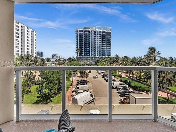 3rd image of 6423 Collins Ave