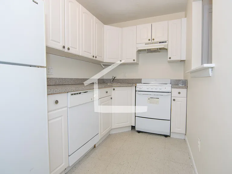 29 Allston St #2 — Photo 9