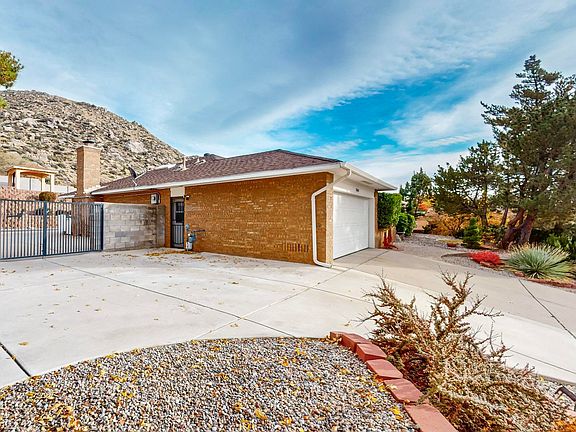 5th image of 3004 La Villita Pl NE