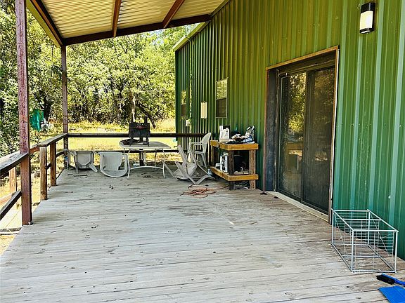 4th image of 1020 Pleasant Valley Rd