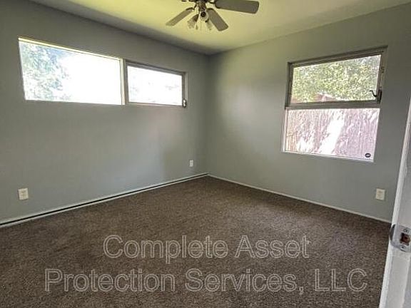 3rd image of 910 W 56th Ave