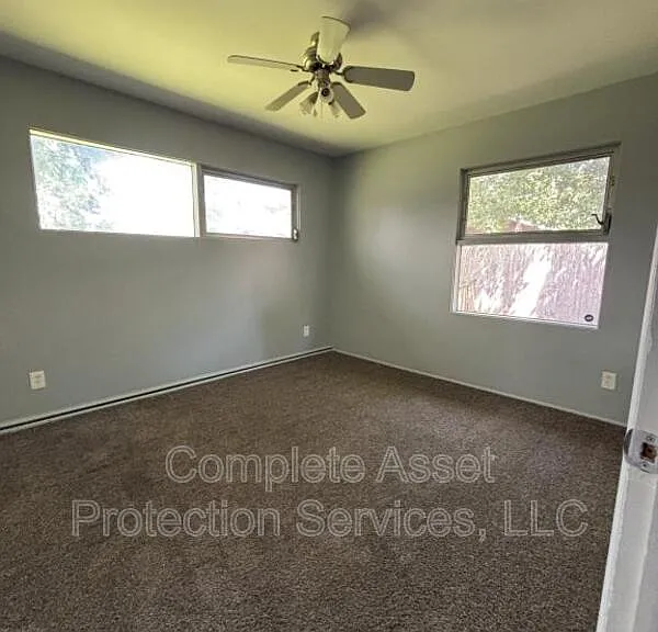 910 W 56th Ave — Photo 3