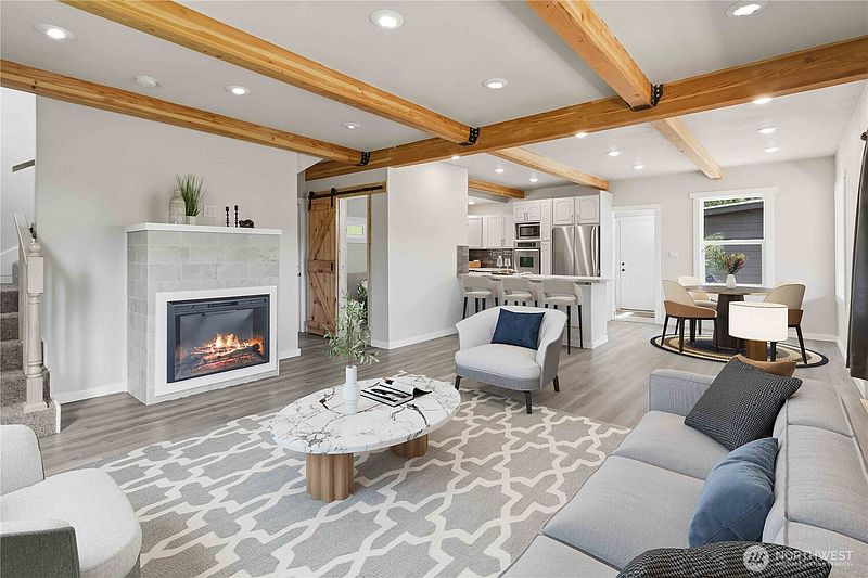 5th image of 204 Conger Road
