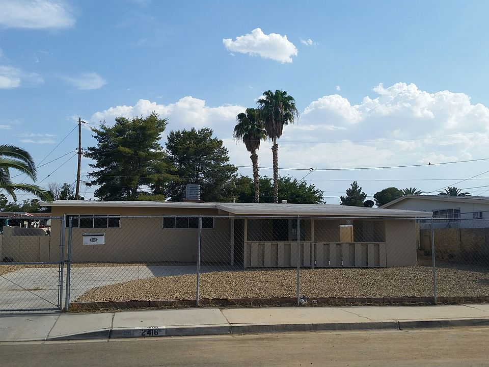 1st image of 2416 Hassett Ave