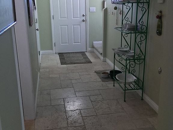 3rd image of 310 S Seaward Ave