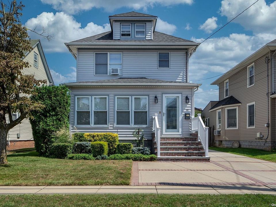 59 Peterson Place, Lynbrook, NY 11563 Zillow