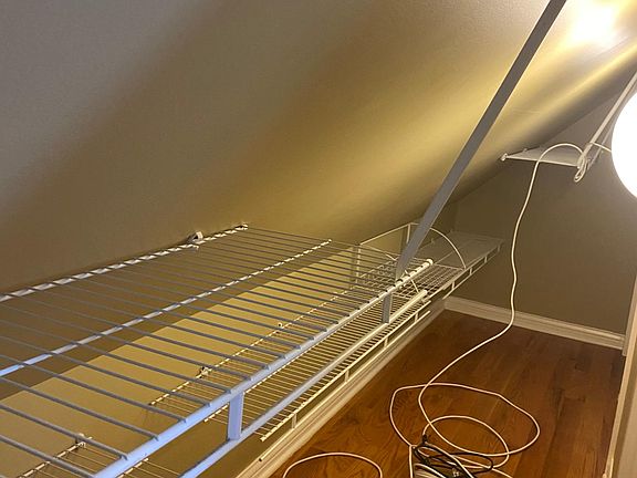 5th image of 5936 W Leland Ave #2