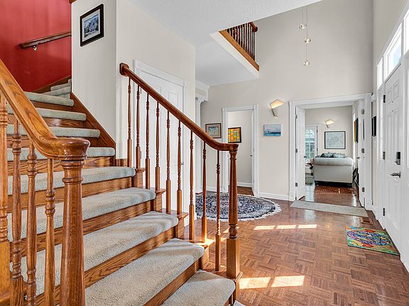 5th image of 6800 Wheaton Rd