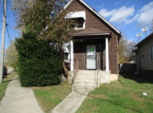 512 E 142nd St, Dolton, IL 60419