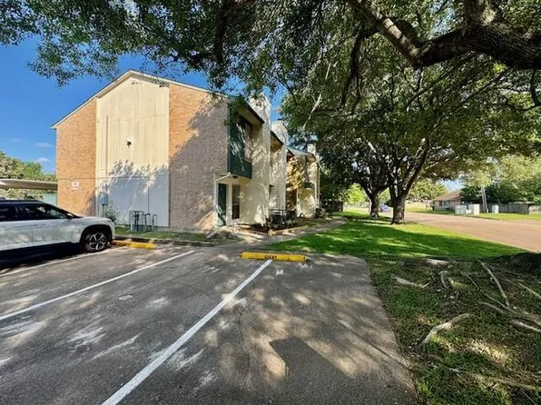 250 El Dorado Blvd APT 302, Webster, TX 77598