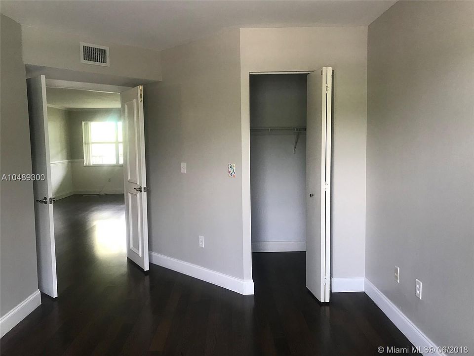 1st image of 2616 SE 21st Ct