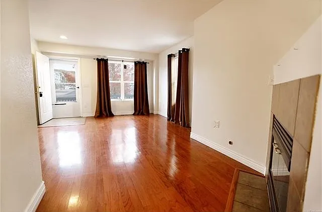 1898 Oakcrest Cir #1-O — Photo 4