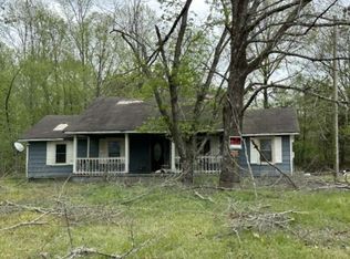 60398 Smithville Rd, Smithville, MS 38870