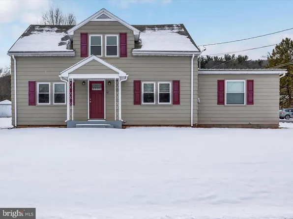 126 Locust St, Elizabethville, PA 17023