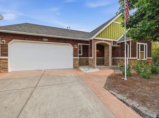 1282 SE Academy St, Dallas, OR 97338