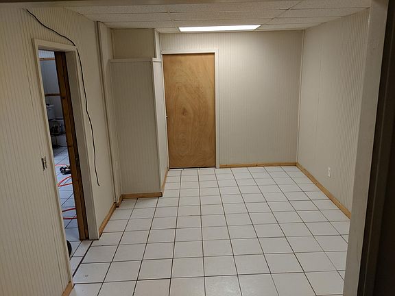 3rd image of 505 E D St APT 1
