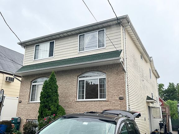 2nd image of 188 Livingston Ave