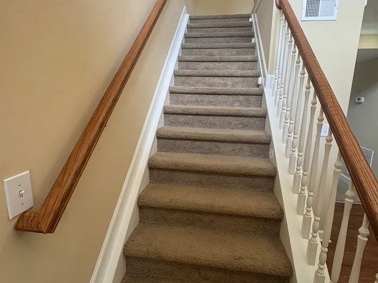 111 Castanet Ct — Photo 21