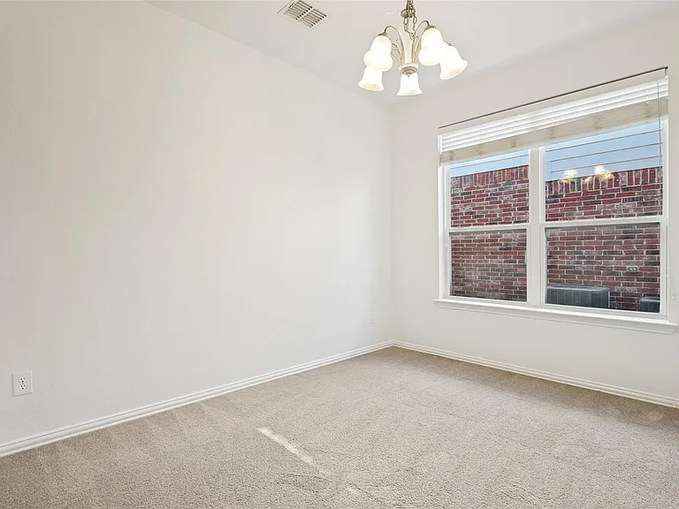 2856 Evening Mist Dr — Photo 18