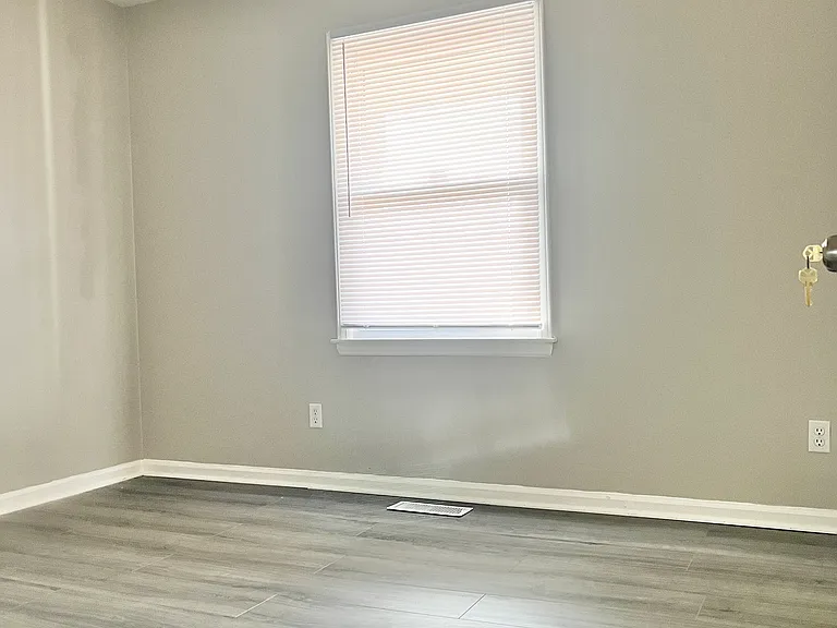 5212 Chesapeake Rd — Photo 8