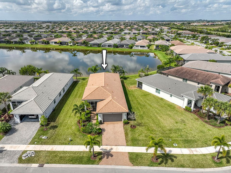 1st image of 10686 SW Sunray Street