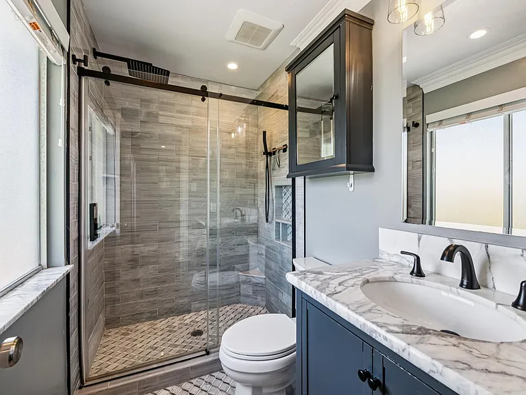 486 Butterfield Pl — Photo 7