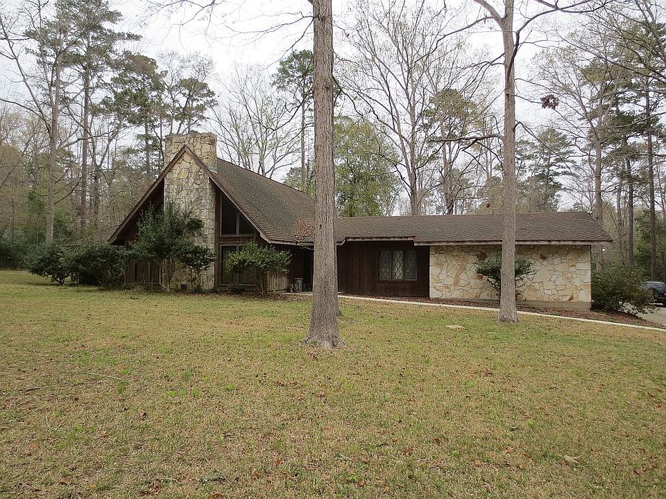 1st image of 10090 Shady Hollow Dr