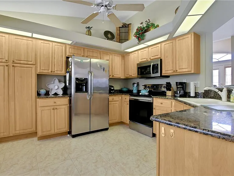 155 Long Meadow Ln — Photo 21