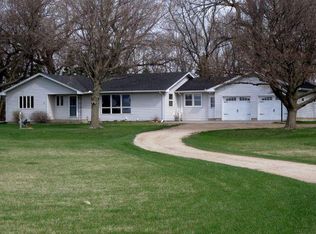 2828 220th St, Terril, IA 51364