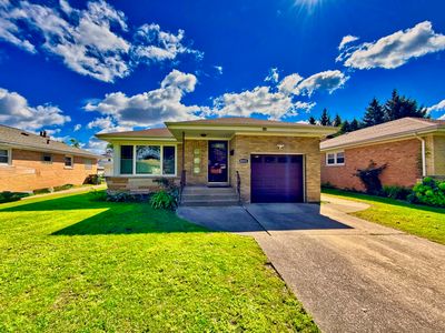 8451 N Oriole Ave, Niles, IL, 60714