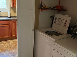 429 W Eagle Lake Dr, Maple Grove, MN 55369