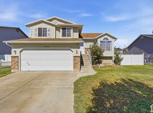 2972 W 2175 S, Syracuse, UT 84075