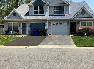 1 Forest Glen Ct, Bear, DE 19701