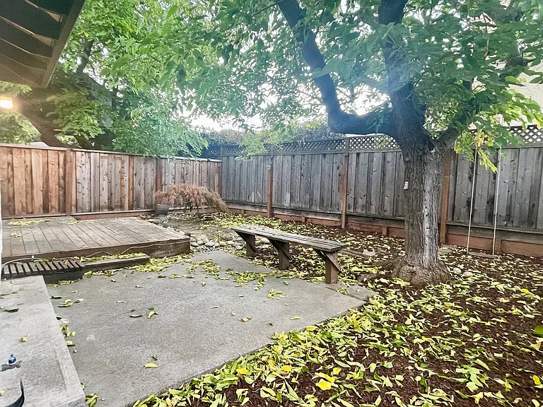 1042 W Hacienda Ave — Photo 9